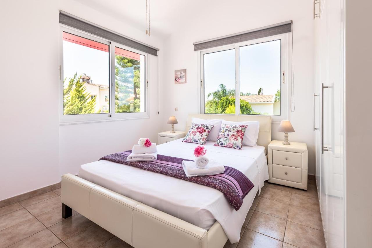 Villa Willow Mandali By Ezoria Villas Protaras Extérieur photo