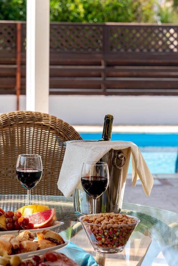 Villa Willow Mandali By Ezoria Villas Protaras Extérieur photo