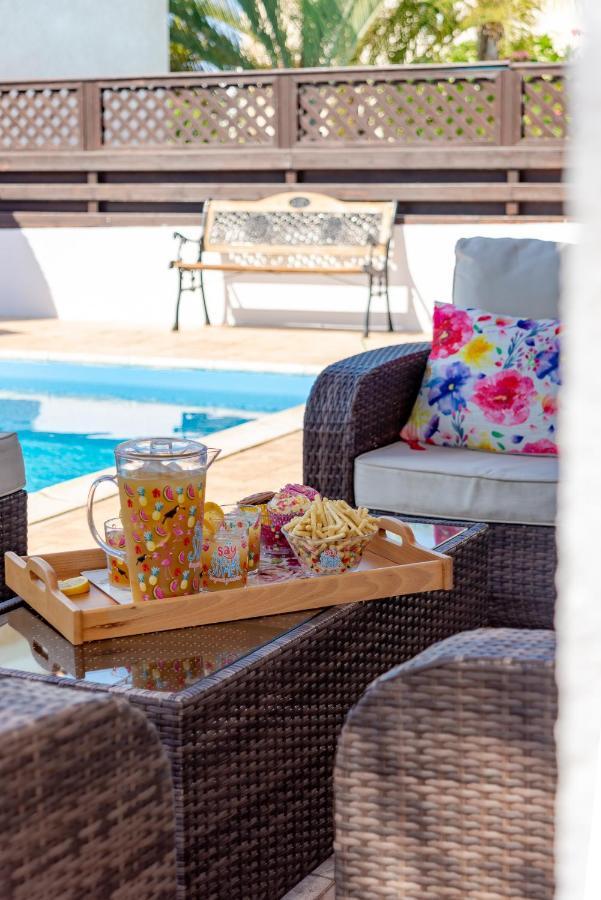 Villa Willow Mandali By Ezoria Villas Protaras Extérieur photo
