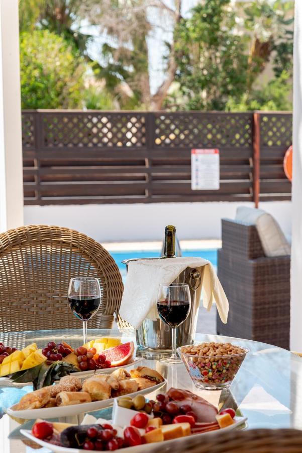 Villa Willow Mandali By Ezoria Villas Protaras Extérieur photo